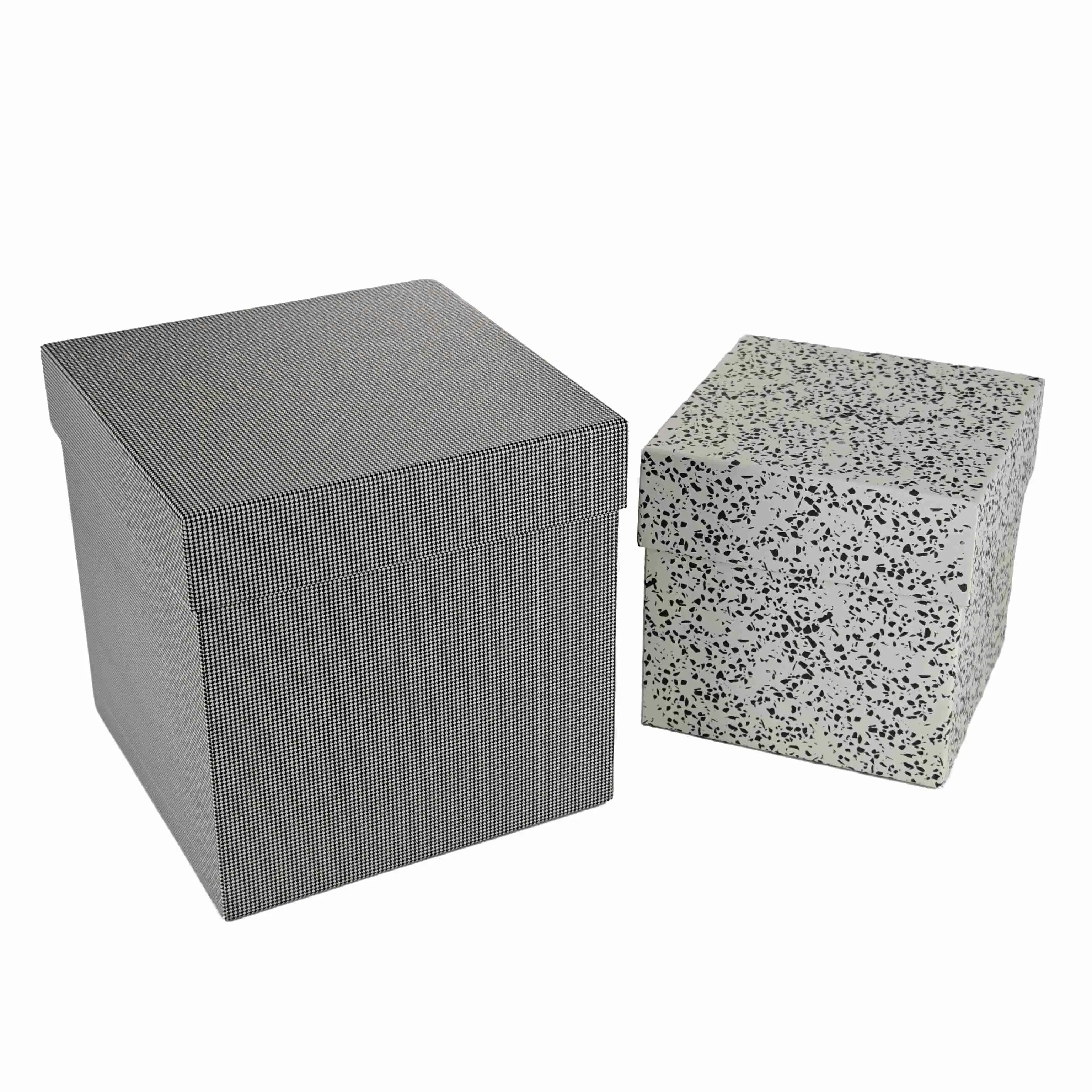 Thumbnail of 2 piece rigid box for premium product display